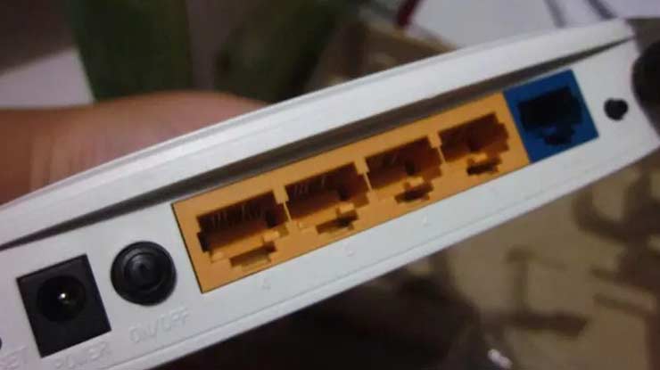 Periksa Kabel Power atau Kabel LAN